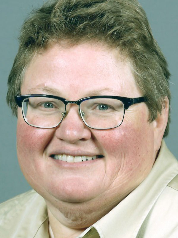 Longtime Leader Telegram Journalist Pamela Powers Dies At 59